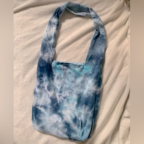 Blue tie dye tote bag - Picture 2 of 5